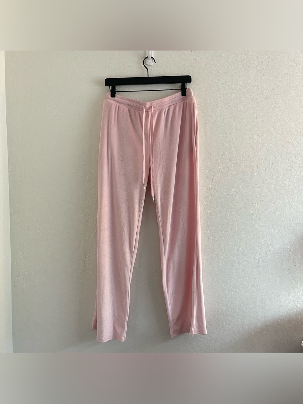 Juicy Couture Baby Pink Juicy Rhinestone Back Velour Pull On Pants Womens Large - Picture 1 of 8